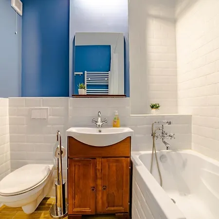 Mid-term Racadau Apartment